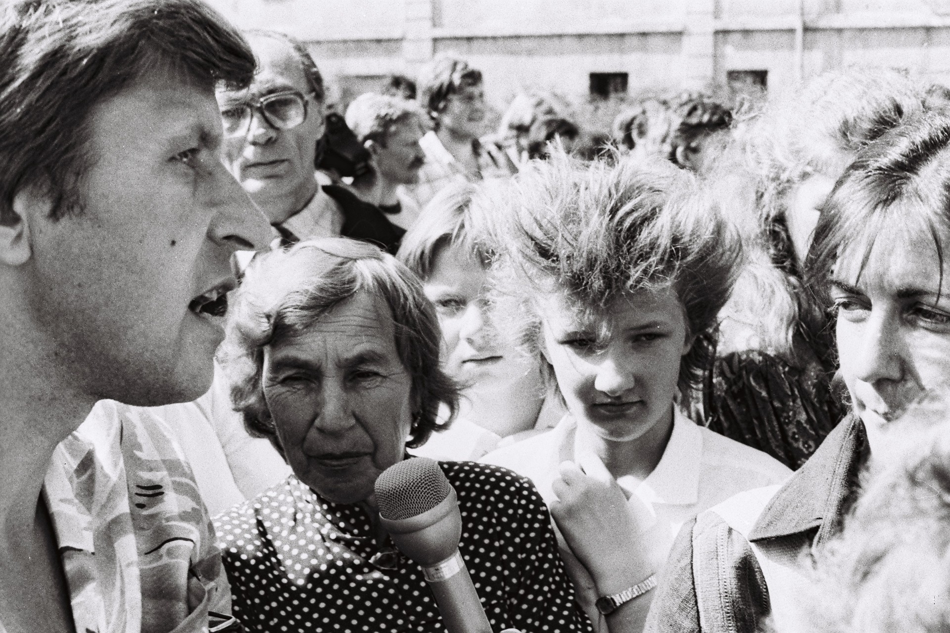 Ann Cooper. Lessons from the NPR Reporter in Vilnius