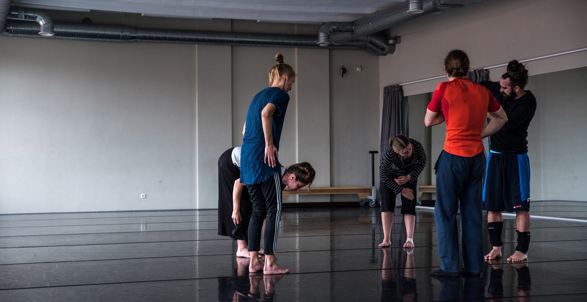 Contemporary Circus Stories. William Thomas