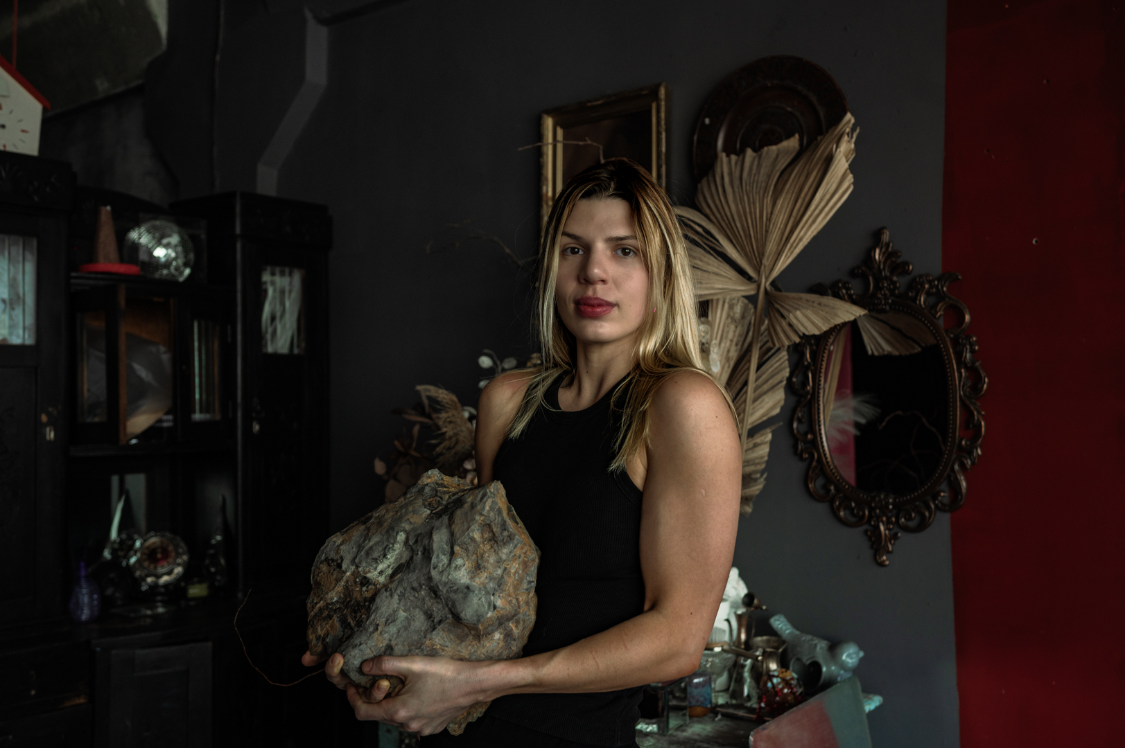 Marta Syrko was born in 1995 in Lviv, Ukraine. Her works have been exhibited in Kyiv, Amsterdam, Budapest, Vilnius. ©Denis Vėjas