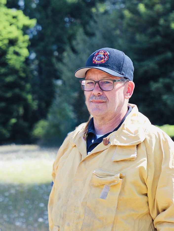 From cultural burns to catastrophic wildfires, Rod Mendes, the Fire Chief of the Yurok Fire Department in California, has seen both sides of fire’s power. ©Personal archive of Rod Mendes