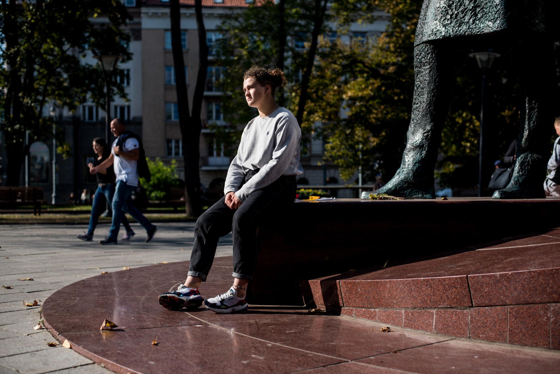 Paulina: „Septyni milijardai žmonių – kiek įvairovės! Ir sunku kartais suvokti, kad kai kurie dar nemoka prie jos prisitaikyti. Atrodo, ko visi labiausiai bijo – tai tos pačios lyties santuokų. Atrodo, kad jie dar gyvena tuose senesniuose laikuose, kai visko dar buvo bijoma, kai teisdavo, dėl to, kad esi kitoks.“
