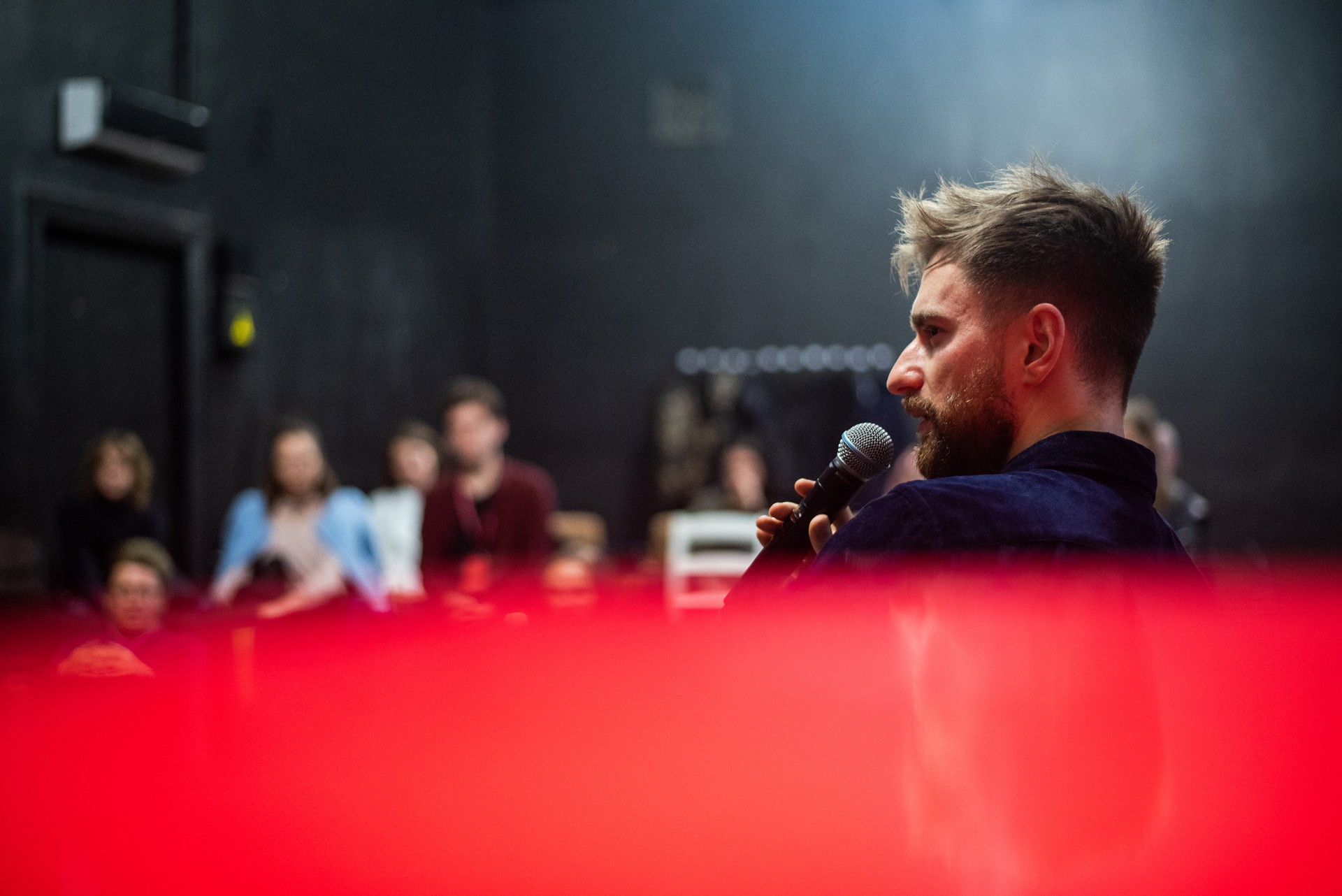 Diskusiją moderavo podkasto redaktorius Karolis Vyšniauskas. ©Severina Venckutė