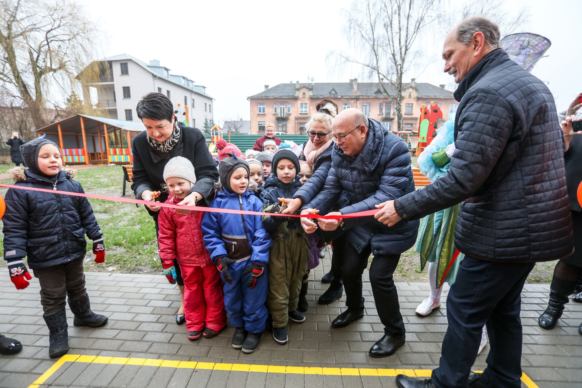 Aleksote atidarytas naujas lopšelis-darželis „Dvarelis“. Atidarymo šventėje dalyvauja Kauno meras Visvaldas Matijošaitis. 2018 m. gruodis, Kaunas. ©Erikas Ovčarenko/BNS