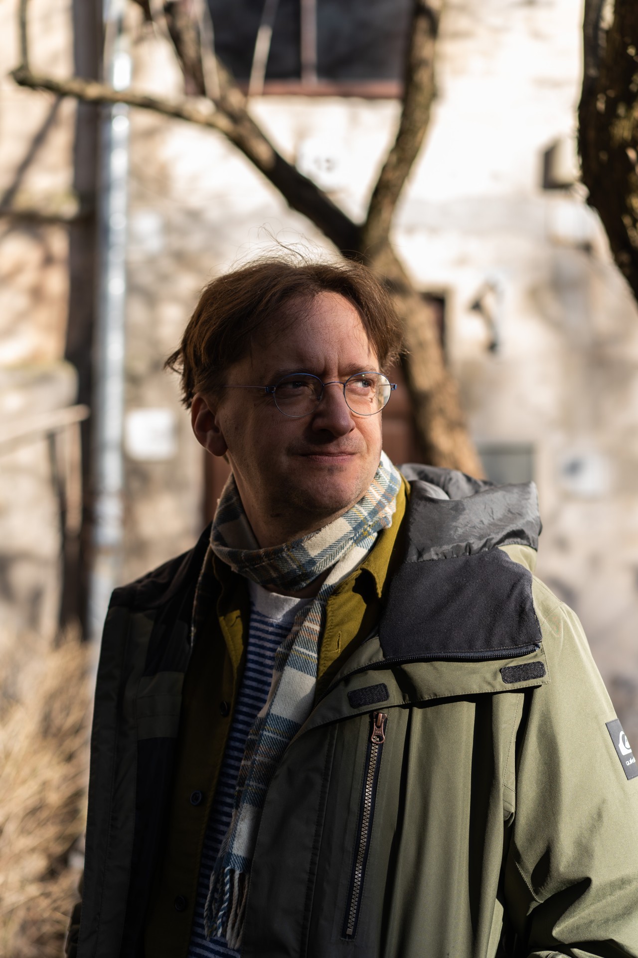 „Šiame Vilniaus savęs ieškojime yra pakankamai daug laisvės jausmo. Vis dėlto, jau betonuojamės, trisdešimt metų pakankamai intensyviai didiname socialinę segregaciją“, – sako Tadas Šarūnas. ©Severina Venckutė