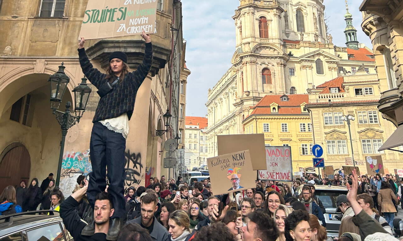 Čekijos kultūros politika pasuko slovakiška trajektorija. Ar tokią kryptį įgaus ir kova už kultūrą?