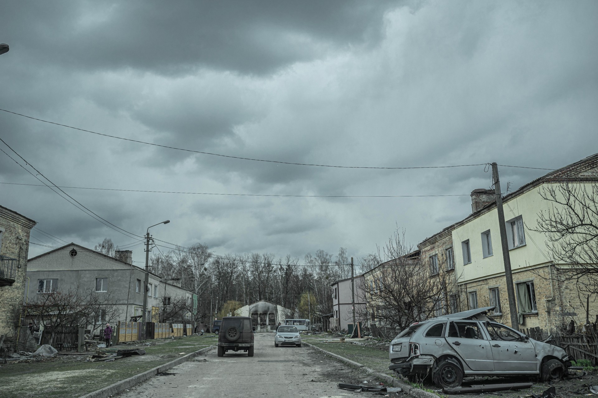 Pagrindinė gatvė Jahidnės kaimelyje, Černihivo apskrityje, po mėnesį trukusios okupacijos.