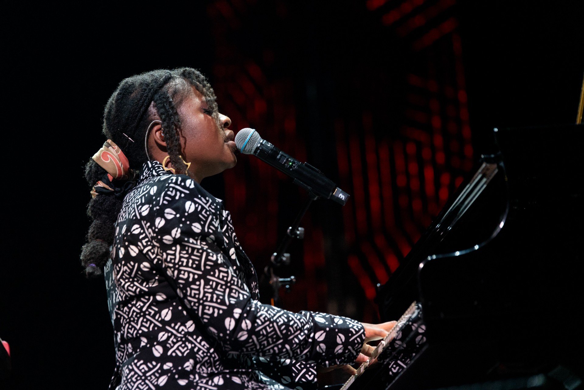 Ženevoje kurianti Afra Kane yra profesionali pianistė, iš klasikinės muzikos perėjusi į džiazą. ©Eve Saar