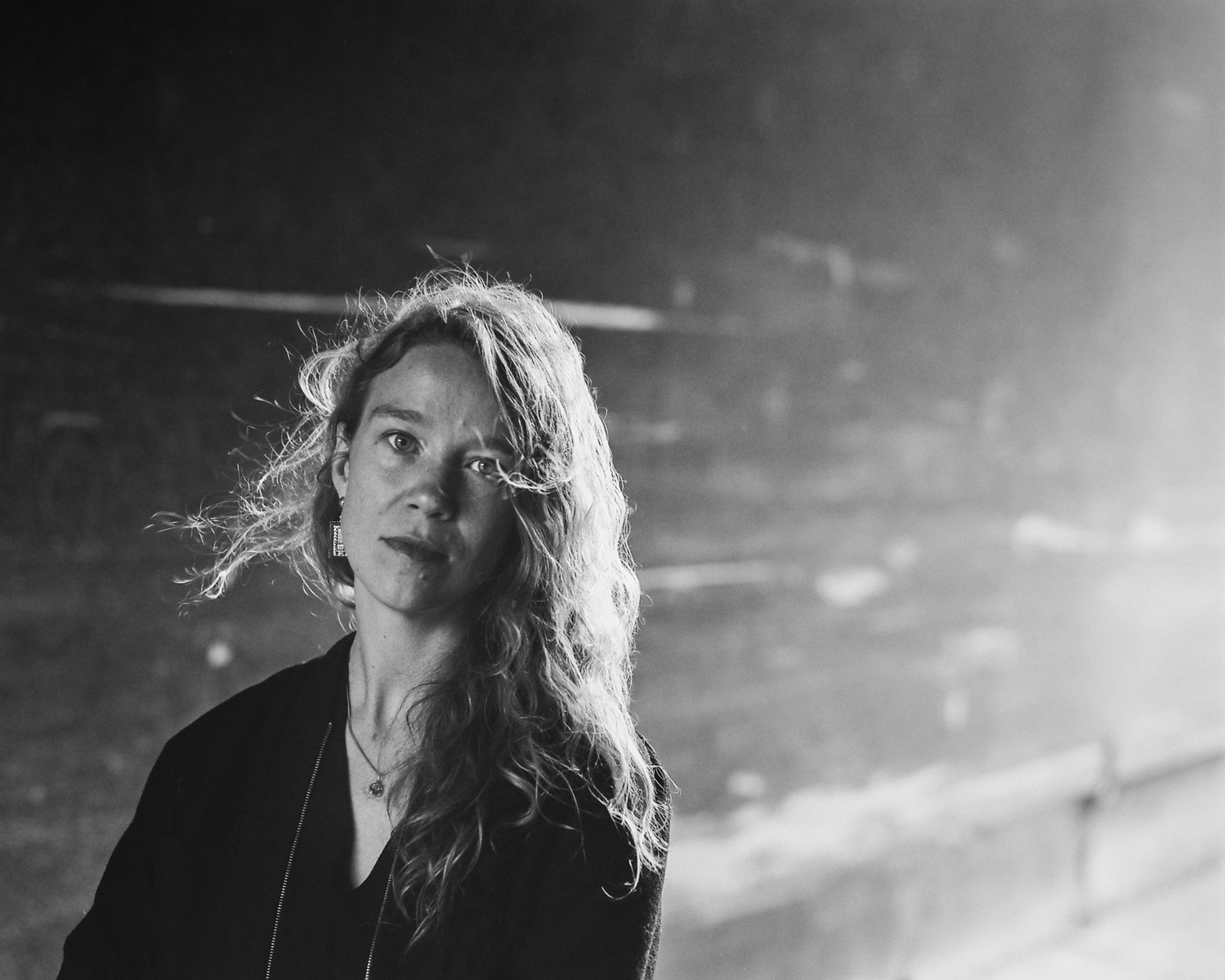 Eglė Murauskaitė pastaruosius penkiolika metų tiria tarptautinį saugumą fokusuodamasi į pilkąsias karo zonas. ©Berta Tilmantaitė