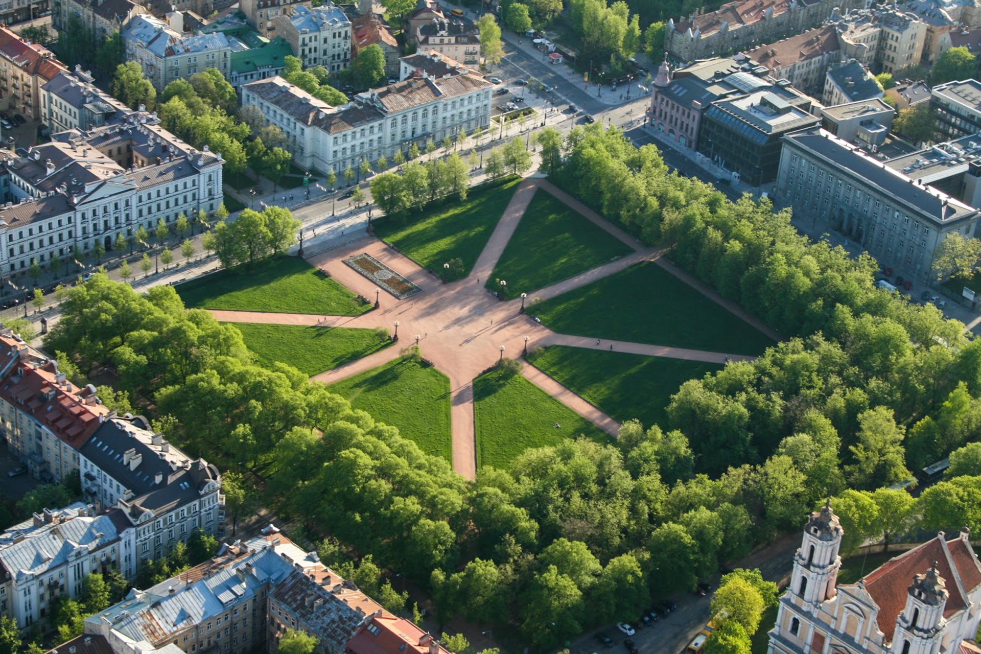 Vilniaus Lukiškių aikštė iki rekonstrukcijos. ©„Spalvos“