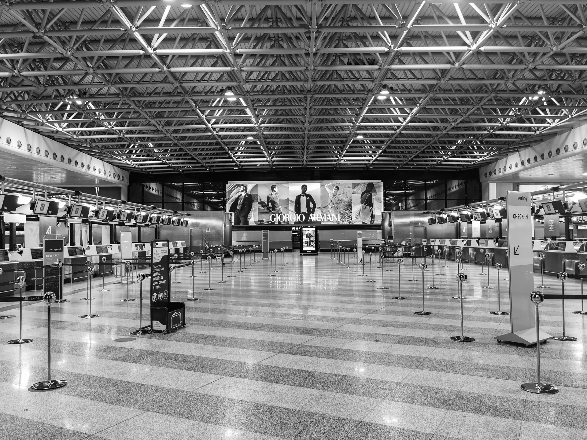 Pustuštis Milano oro uostas kovo mėnesį. Visi skrydžiai iš pirmojo terminalo atšaukti.