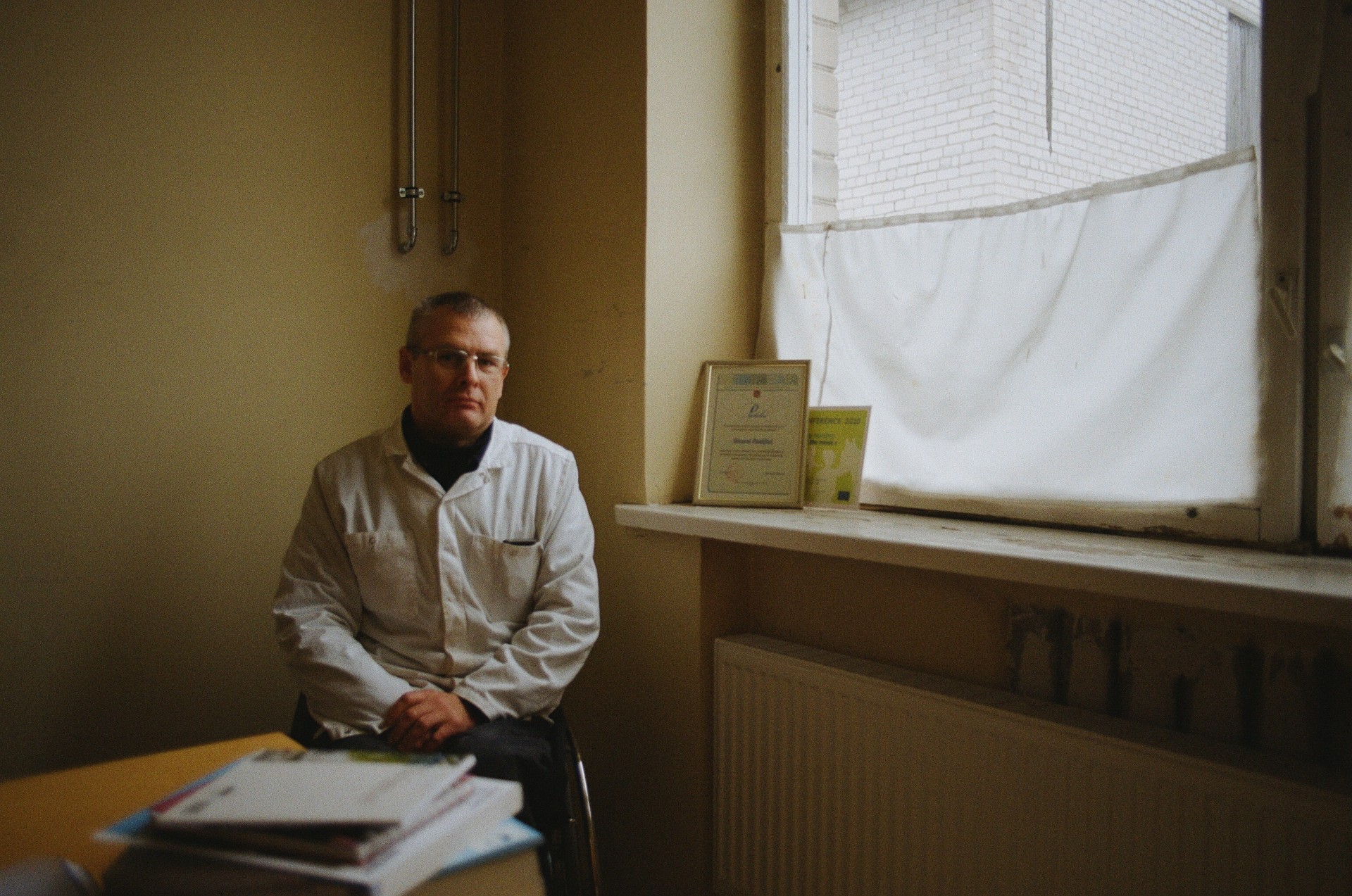 Su dėstytoju Aivaru Paukšte kalbėjomės jo kabinete. ©Martyna Šulskutė