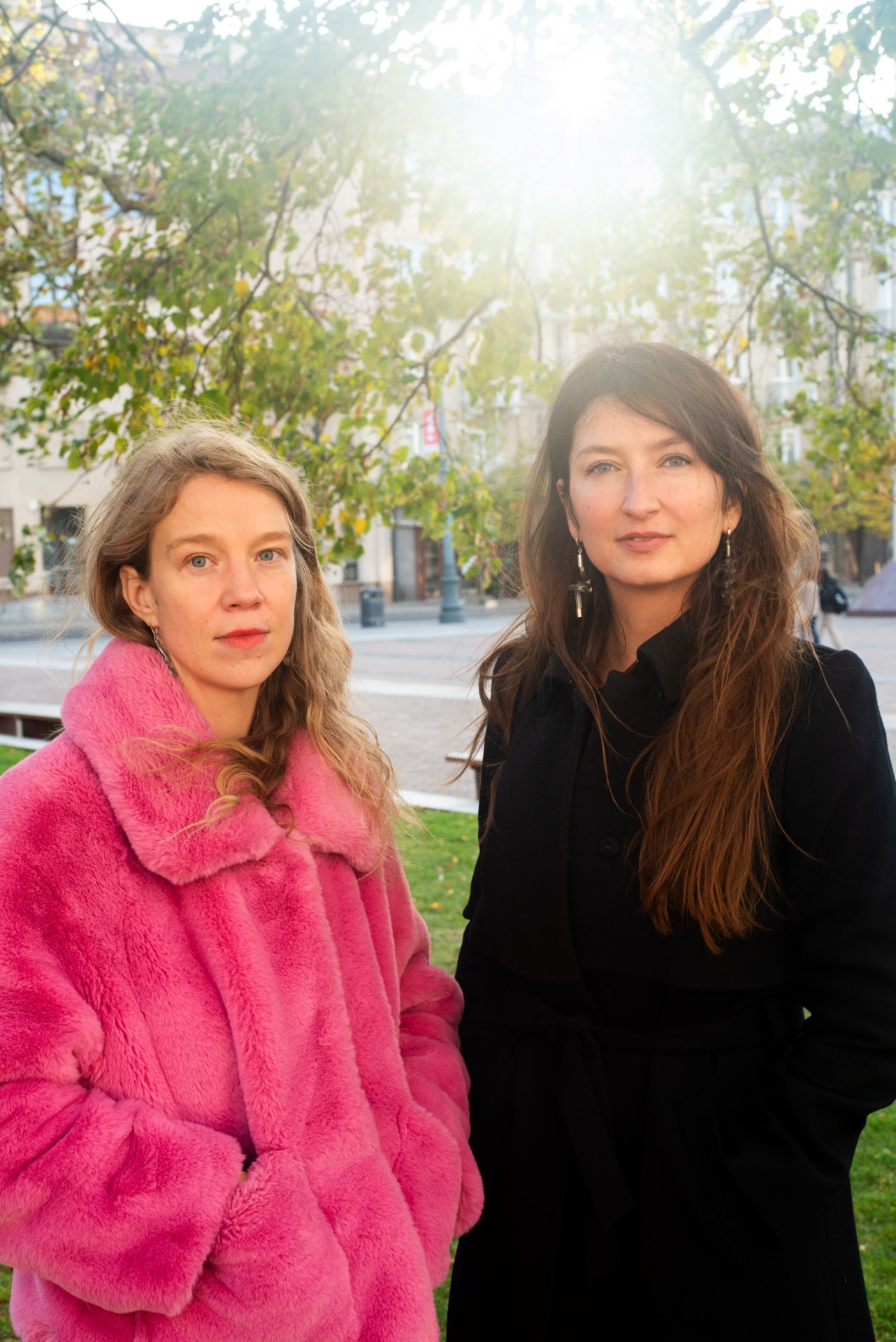 Marylando universiteto vyr. mokslininkė Eglė Murauskaitė ir Vilniaus universiteto TSPMI lektorė, politikos mokslų daktarė Ieva Koreivaitė Vilniuje. ©Berta Tilmantaitė