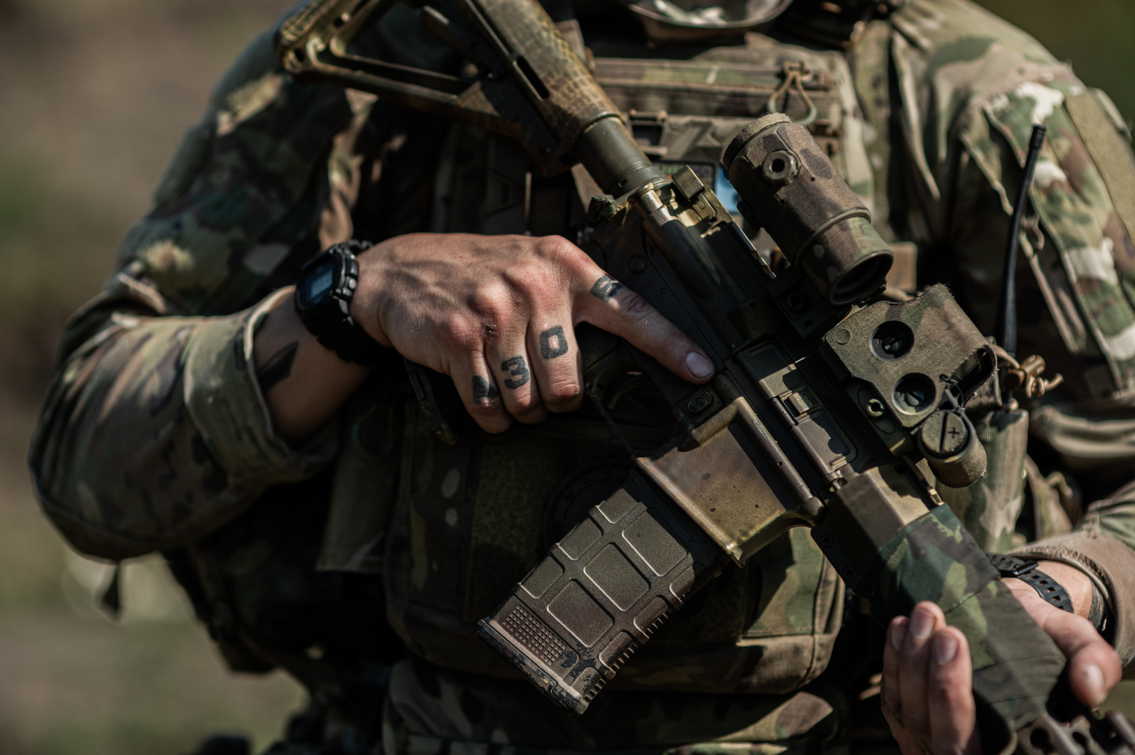 Azovo karys per kuopos pratybas Donbase. ©Denis Vėjas