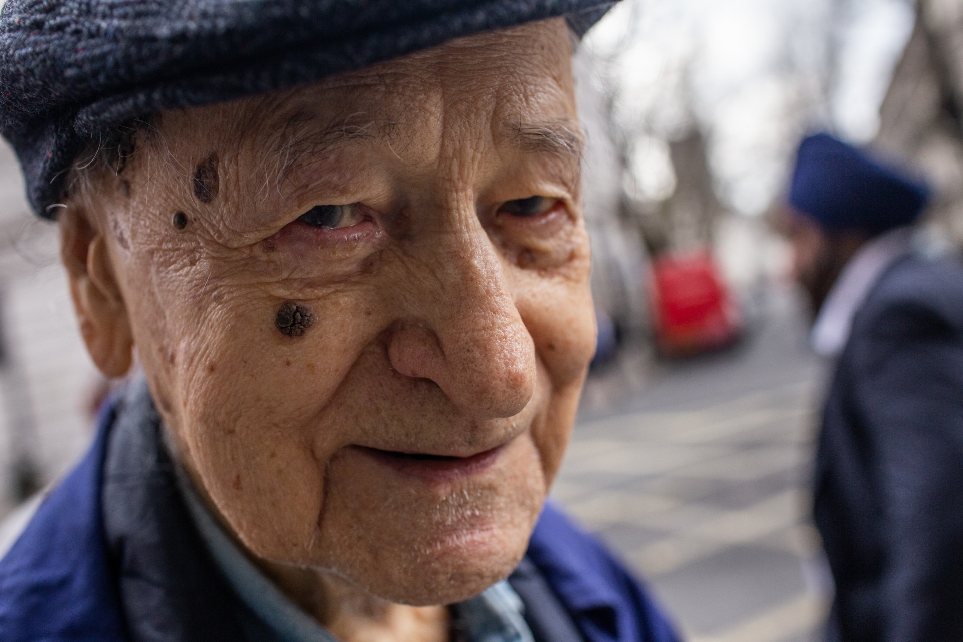 Jonas Mekas. Aš tikiu, kad atėjom iš šviesos ir esam pakeliui atgal