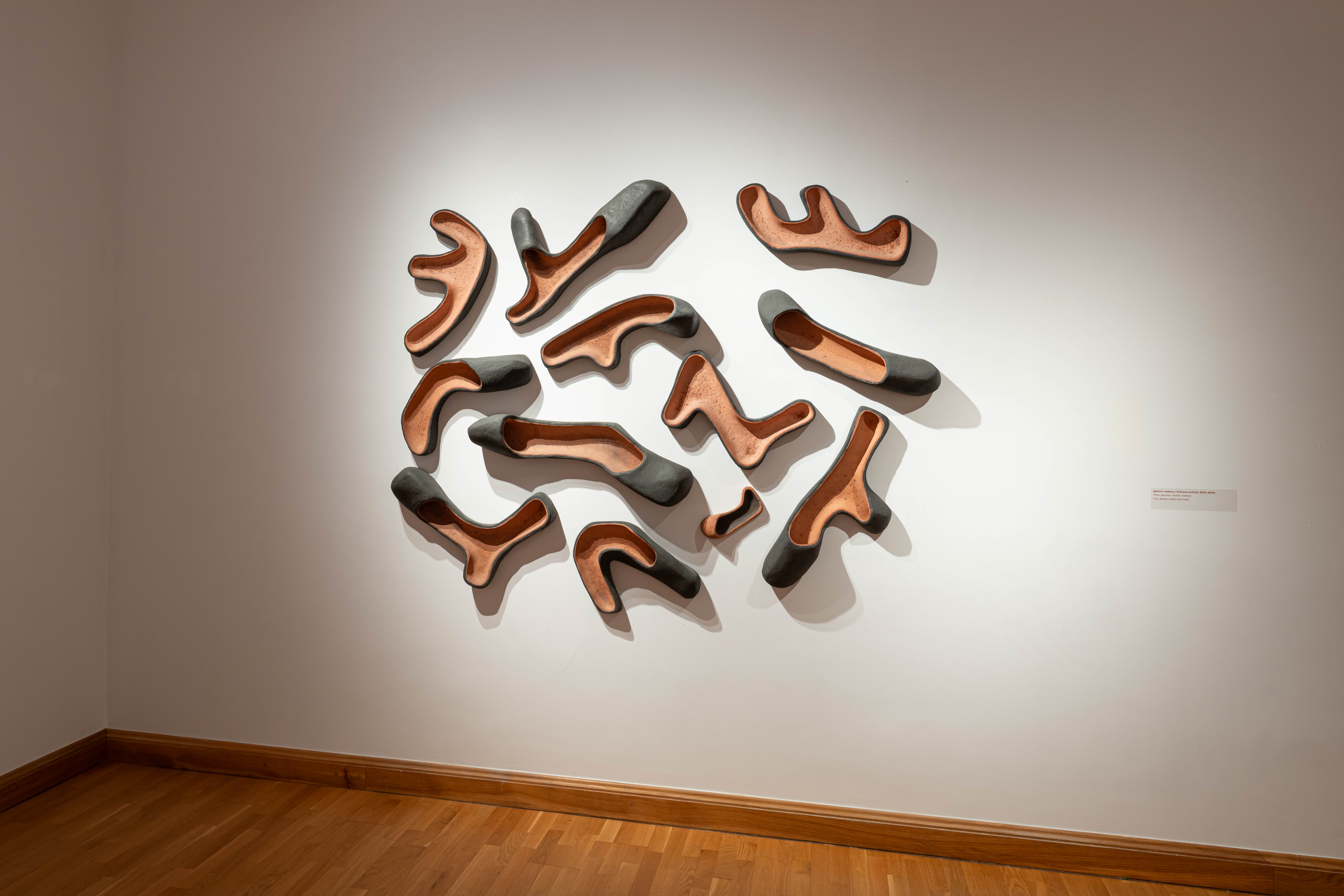Nijolė Šivickas „Įėjimas ir išėjimas“ (2001–2006). ©Gintarė Grigėnaitė / Lietuvos nacionalinis dailės muziejus