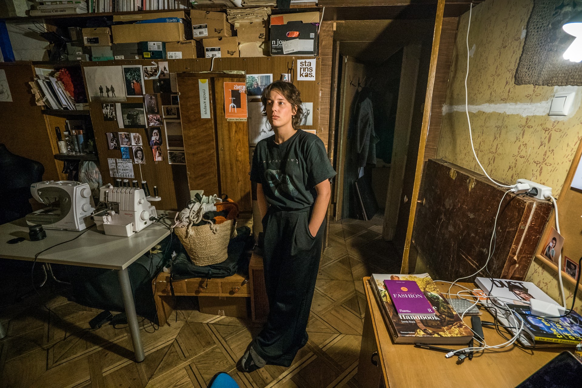 Liucija Kvašytė savo šeimos namuose-studijoje Vilniuje. ©Mindaugas Drigotas