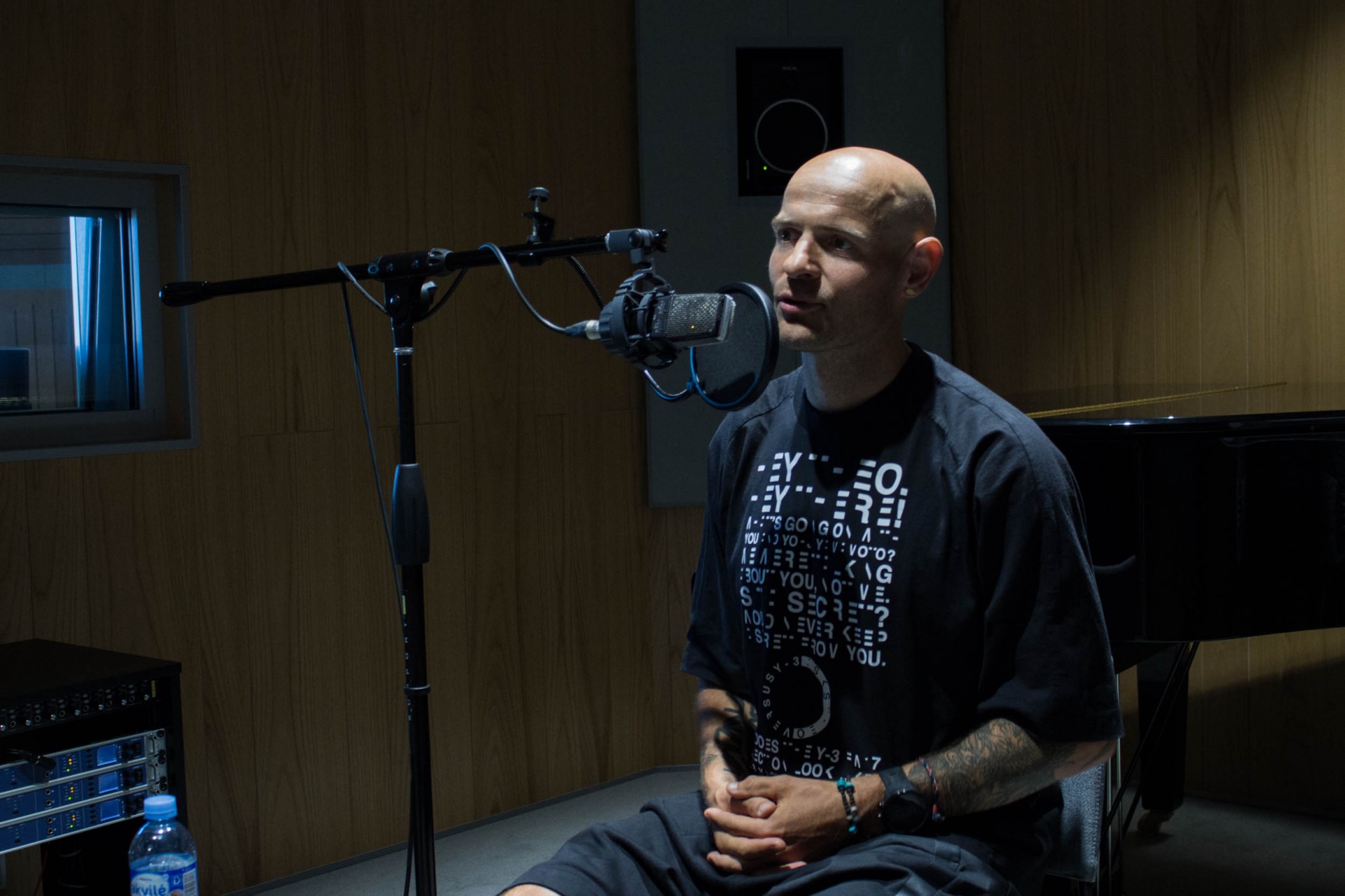 Gediminas Grinius įrašų studijoje interviu metu. ©Beatričė Bankauskaitė