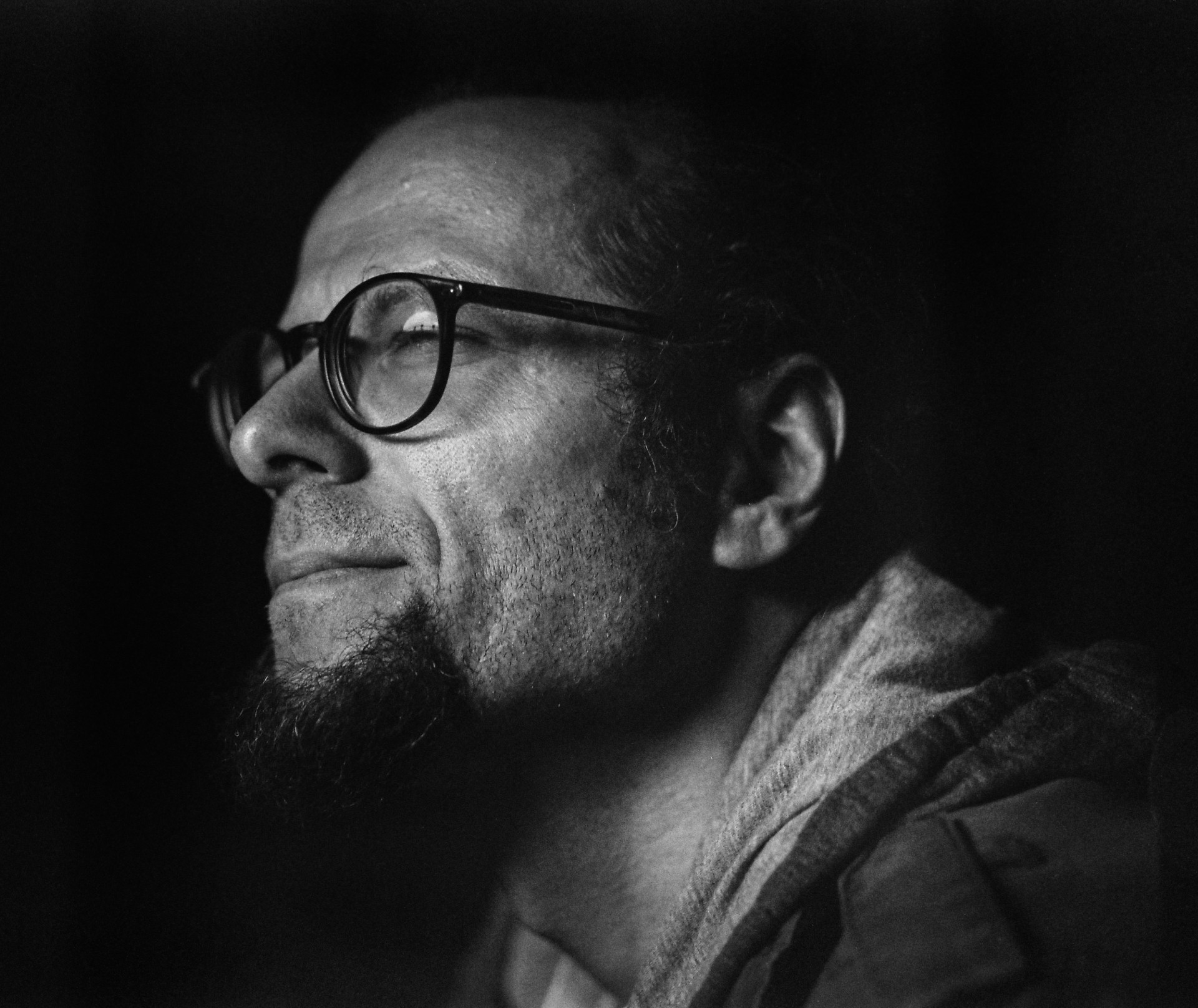 Marius Burokas ir poezija, padedanti neišsikraustyti iš proto