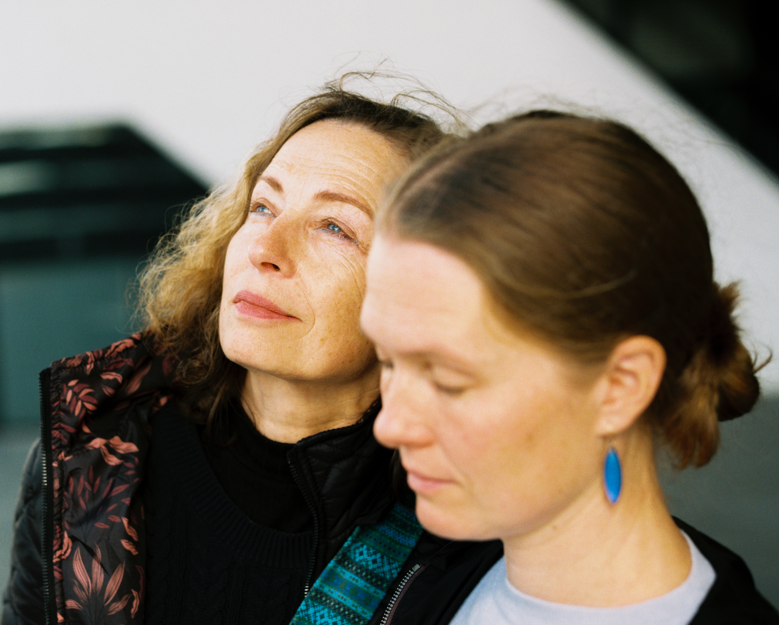 Pianistė Sigutė Gražinienė ir jos dukra dirigentė Mirga Gražinytė-Tyla. Mirgos koncertai rugsėjo pradžioje Lietuvoje buvo skirti jos tėvo ir mokytojo, balandį išėjusio dirigento Romualdo Gražinio atminimui. ©Berta Tilmantė