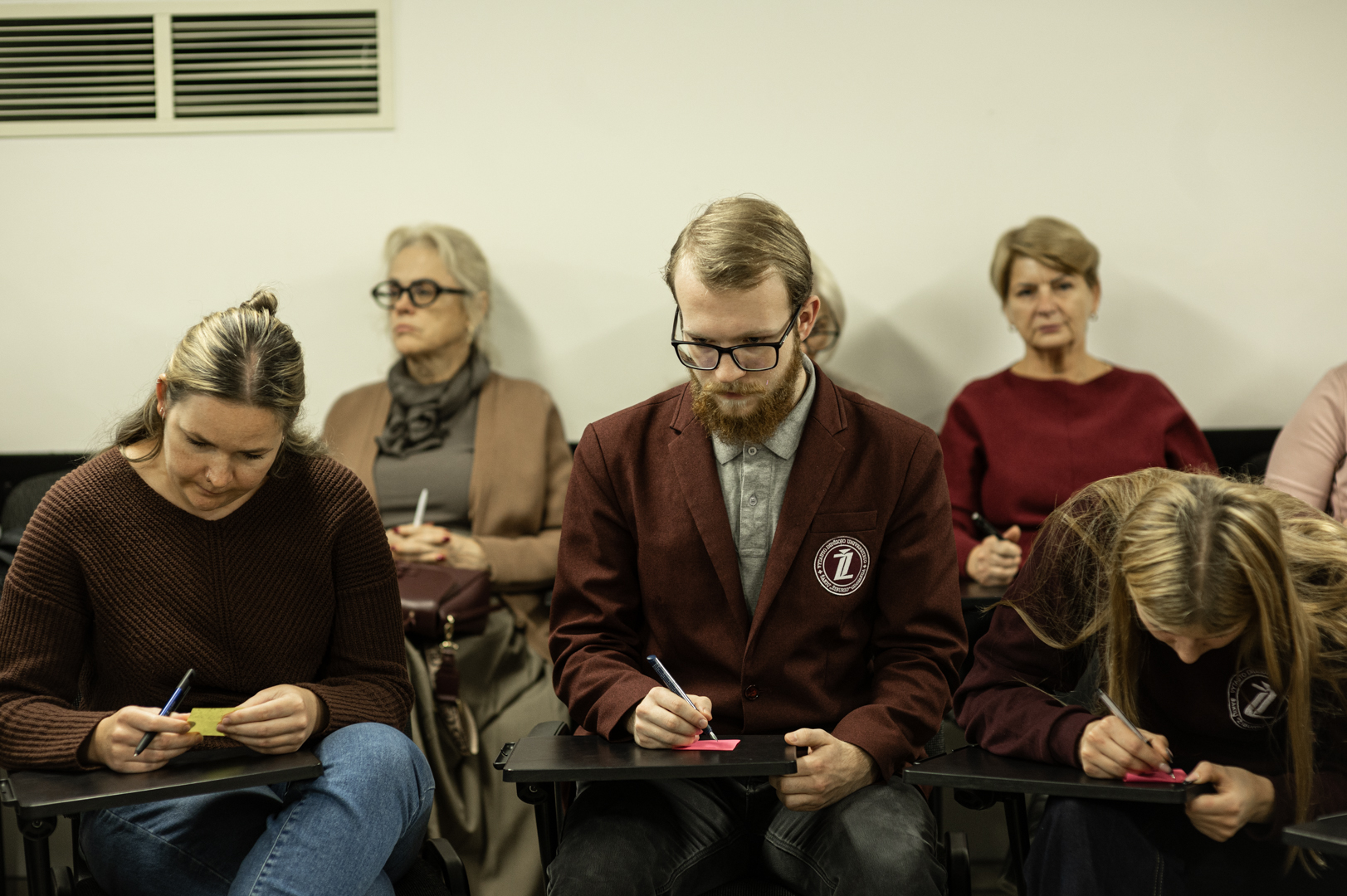 Kaip mažoje bendruomenėje būti kitokiam. NARA įsiklausymai Šakiuose