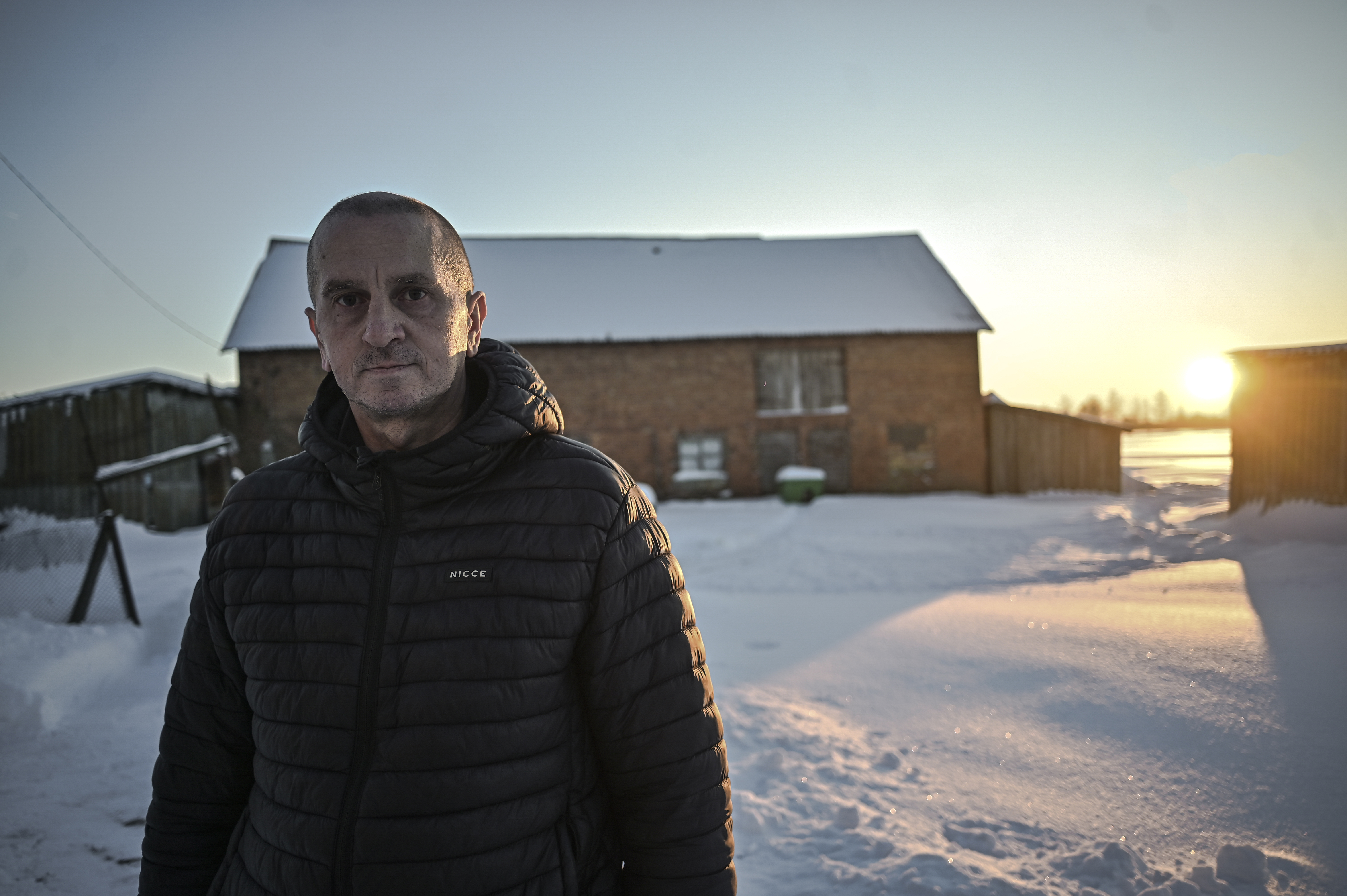 Kai buvo 21-erių, Ričardas turėjo daug sunkių išgyvenimų, po kurių atsigulė į psichiatrijos ligoninę, o vėliau jam buvo nustatyta psichosocialinė negalia. ©Denis Vėjas