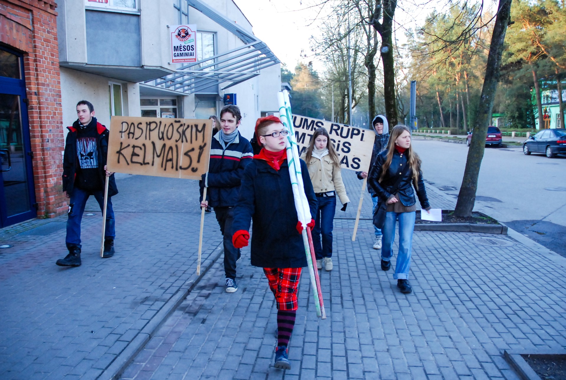 Eglė Kalibataitė tuomet buvo Alytaus dailės mokyklos moksleivė. ©Douglas Green