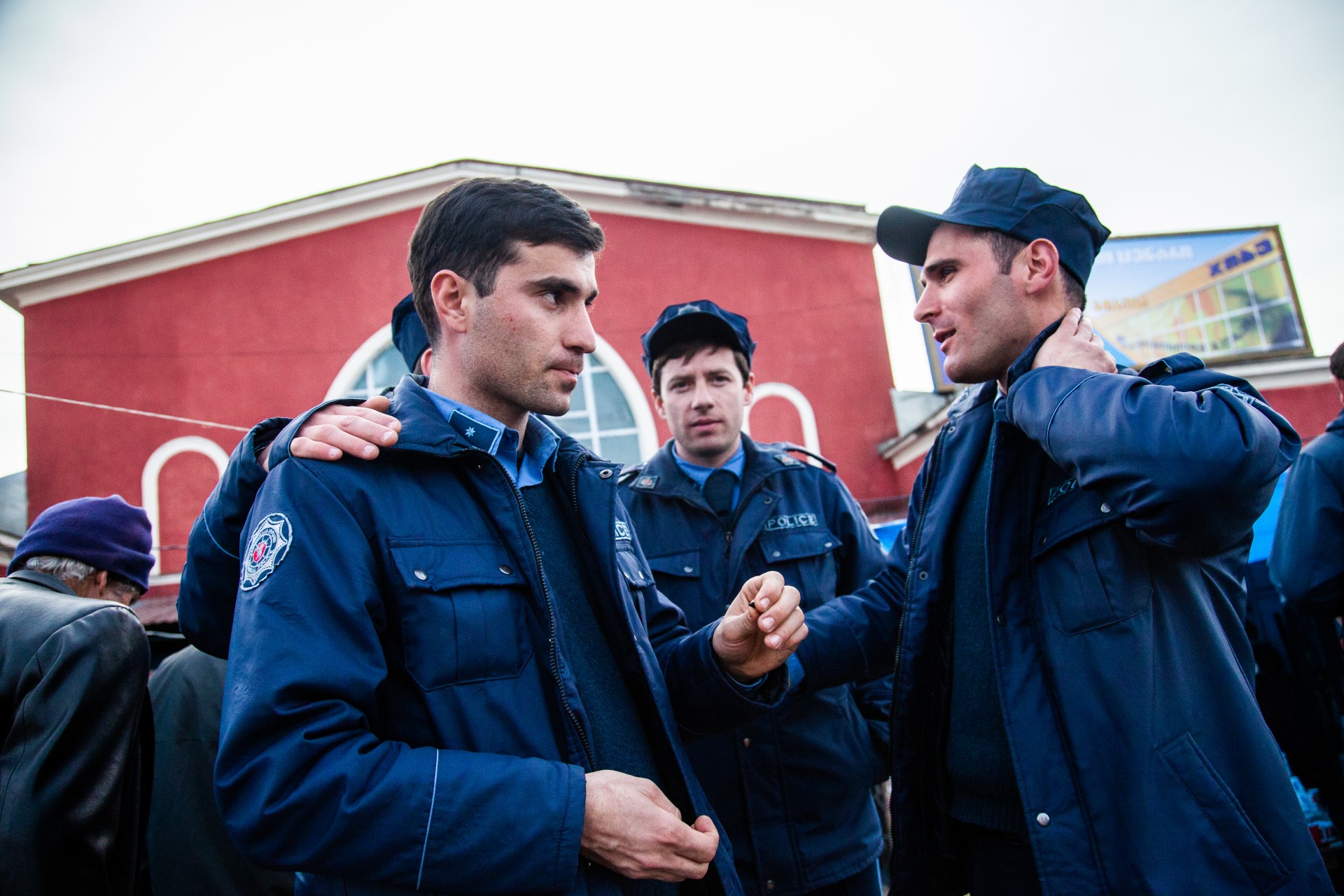 Prezidento Saakašvilio vadovavimo metais buvo iš esmės pakeista Gruzijos policijos sudėtis. Tarnyboje liko tik apie 5 proc. senųjų pareigūnų. Kitus pakeitė nauji policininkai, vėliau pradėję kovą su organizuotu nusikalstamumu. ©Berta Tilmantaitė