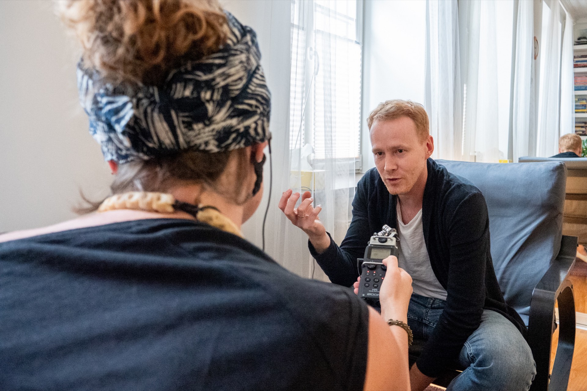 „Terapijos procese žmonės vengia kalbėti apie seksualumą – bet galiausiai tai tampa kiekvienos terapijos tema“, – sako Andrius Jančiauskas. ©Severina Venckutė
