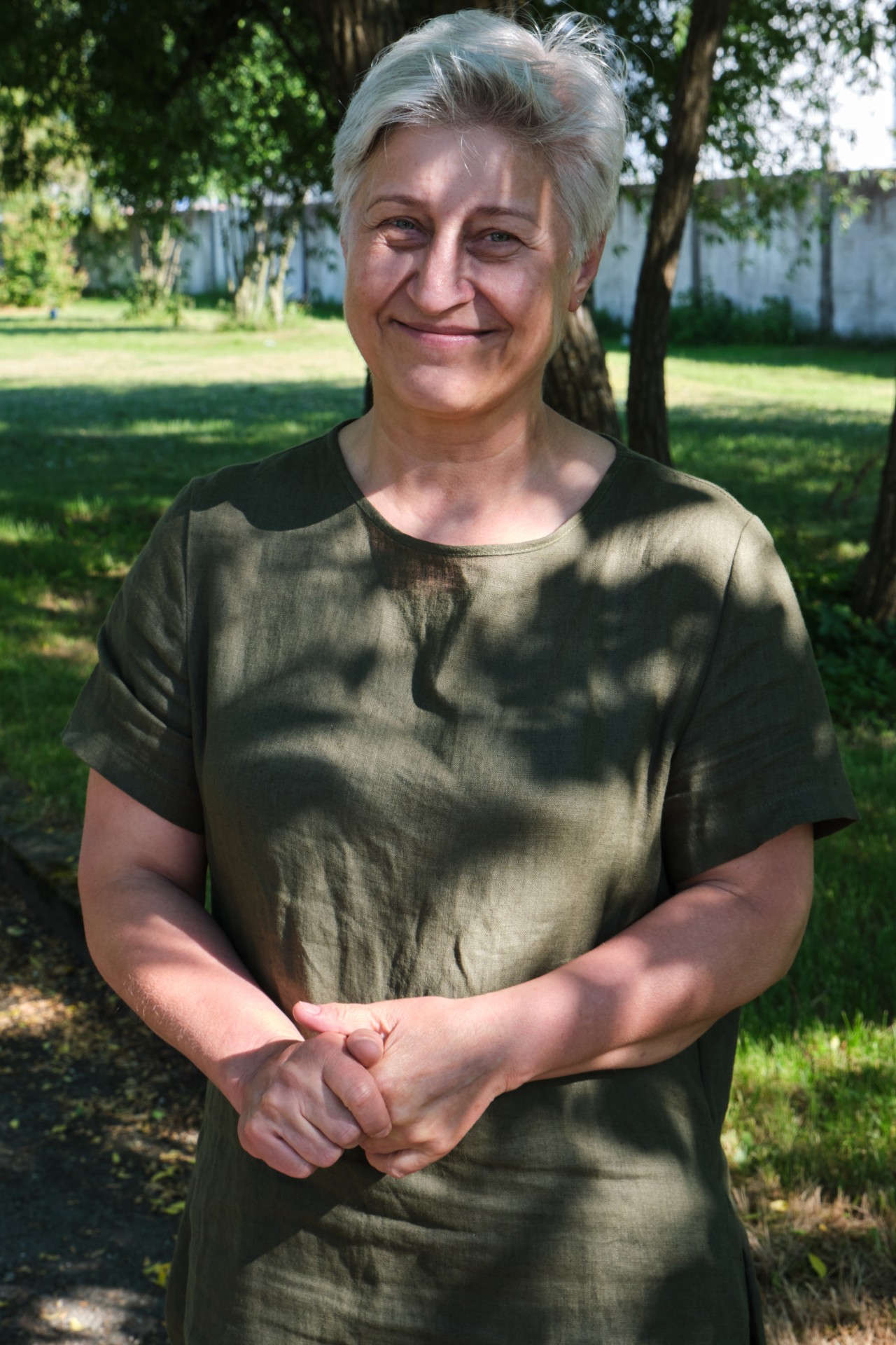Klaipėdos socialinės ir psichologinės pagalbos centro vadovė Dalia Puidokienė greta savo darbo vietos. Per 18 veiklos metų ji dirbo su dešimtimis moterų, kurioms tarptautiniai teismai atėmė vaiko globą, bet galimybės joms padėti yra ribotos. ©Paula Bumbulytė