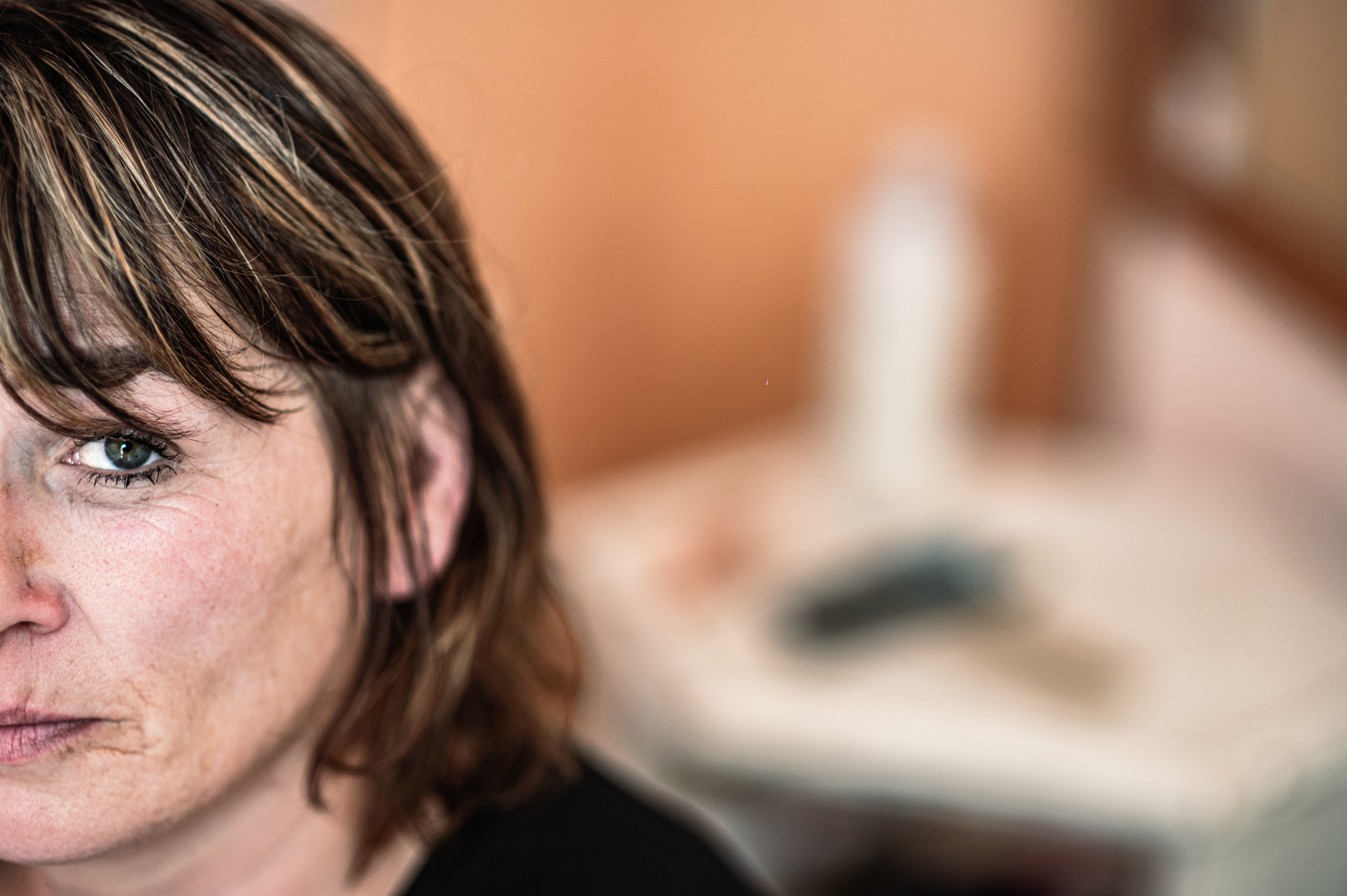 Svetlana save vadina „mergina pagal iškvietimą“, tačiau sako, kad dažnai jos darbas buvo ir emocinė pagalba traumą patyrusiems vyrams. ©Denis Vėjas