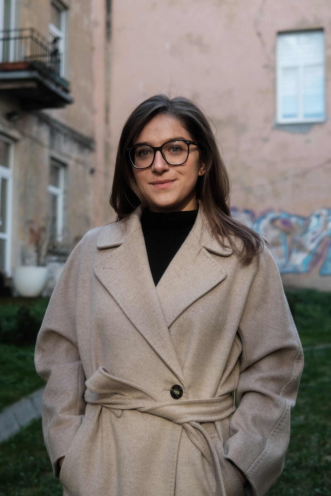 „Kartais aplanko kaltės jausmas. Atrodo, kad ne iš medicininės pusės kažko nedavei, o iš žmogiškos“, – sako Akvilė Gaupšaitė, pirmų metų vidaus ligų gydytoja-rezidentė. ©Karolis Pilypas Liutkevičius