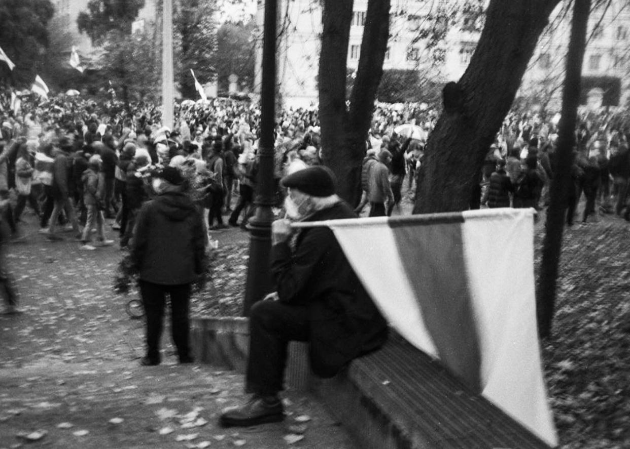 В протестах участвовали и пожилые люди. Осенью 2020-го г. по понедельникам в Минске проходили Марши пенсионеров.